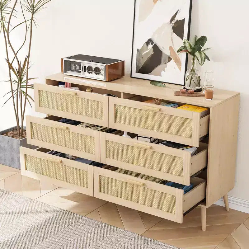 Cassettiera in Rattan a 6 Cassetti, Comò Boho, Maniglie in Legno, Guide Metalliche Scorrevoli, 120 cm di Larghezza