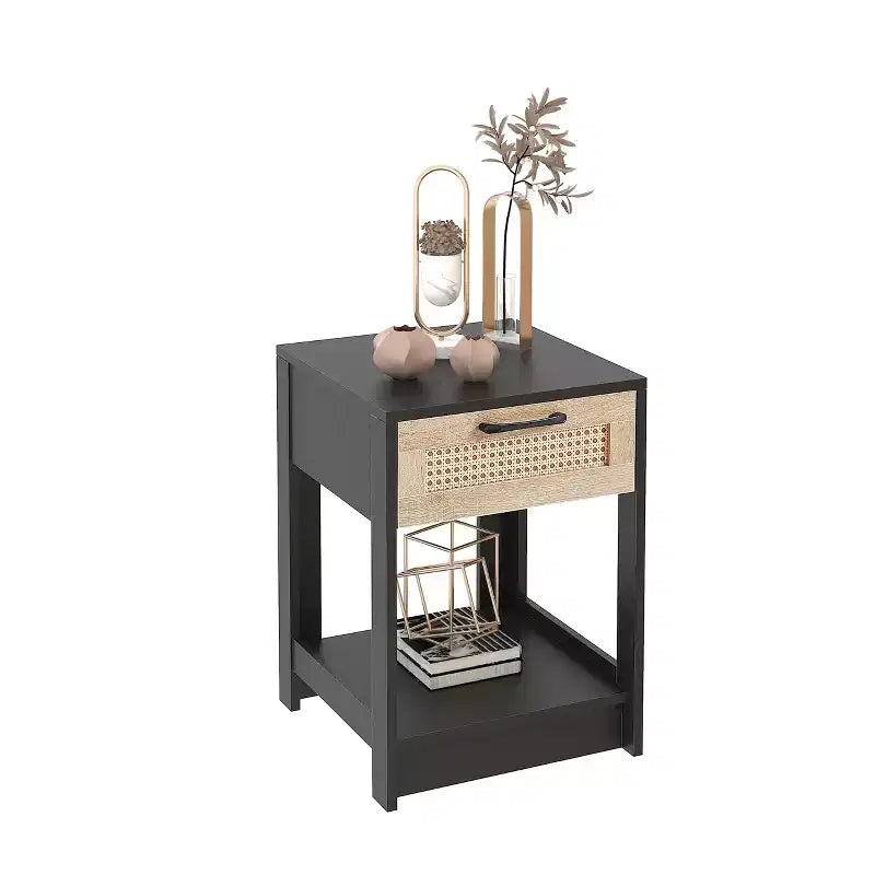 Comodino in rattan con cassetto e ripiano aperto, struttura in legno massello, comodino in stile rustico, marrone rustico