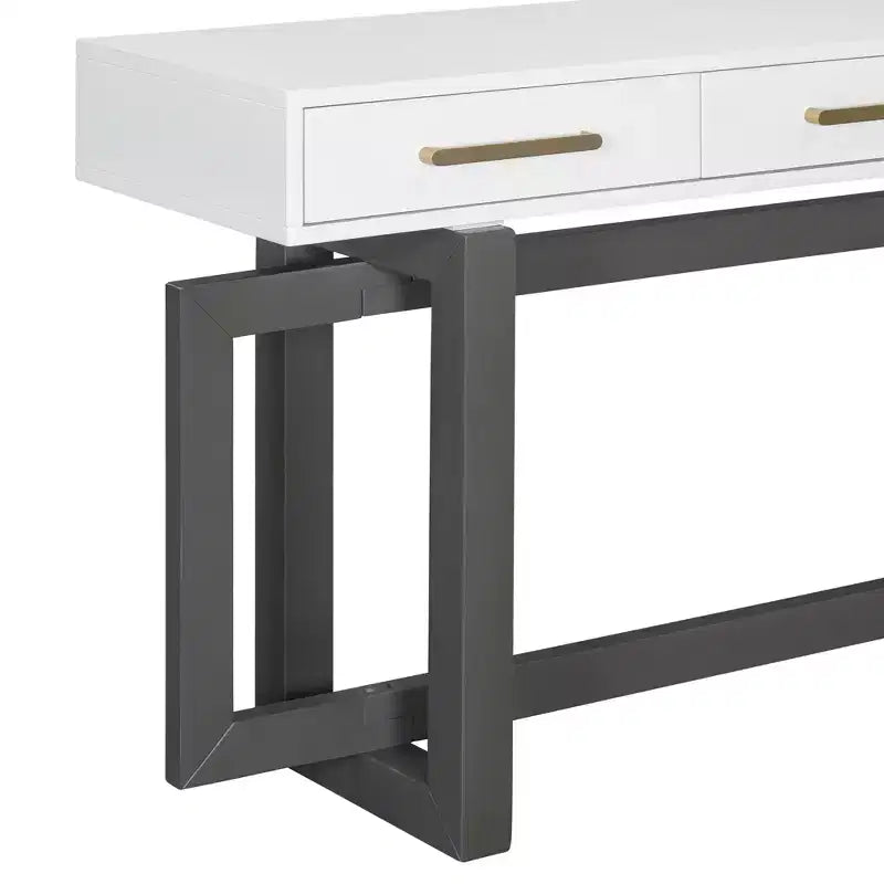 Consolle elegante con tre cassetti