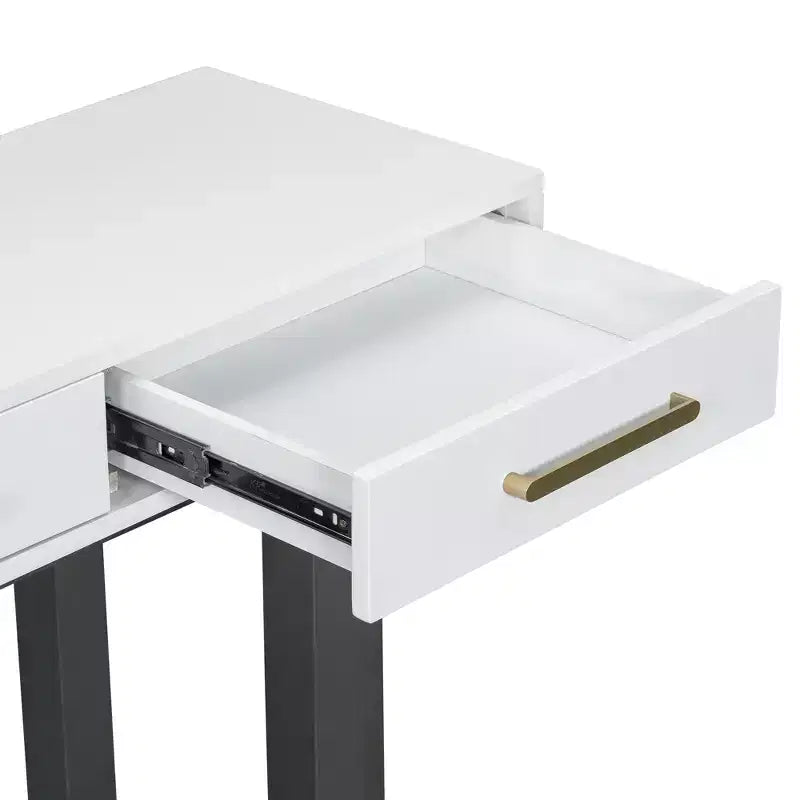 Consolle elegante con tre cassetti
